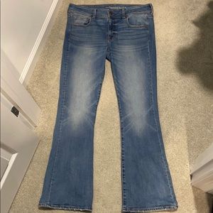 NWOT AMERICAN EAGLE JEANS